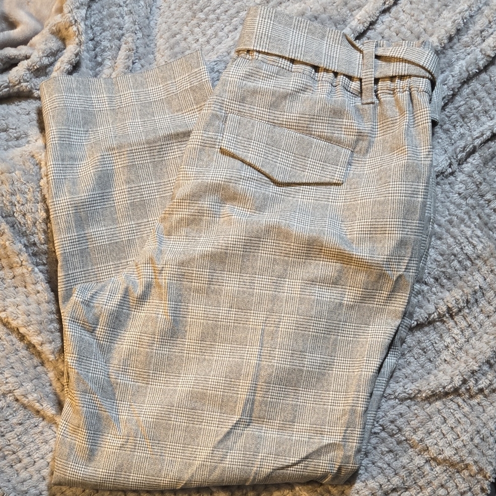 A New Day Women's Light Gray Plaid Pants